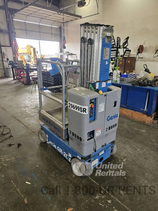 2020 Genie GR-20 Self-Propelled One-Person Lift