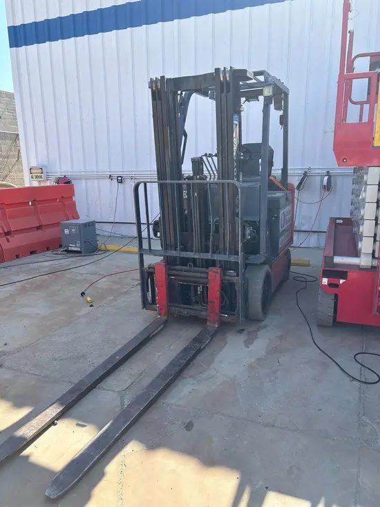 2019 Toyota 8FBCU25 Warehouse Forklift