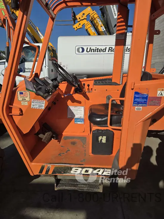 2018 SKYTRAK 8042 Forklift