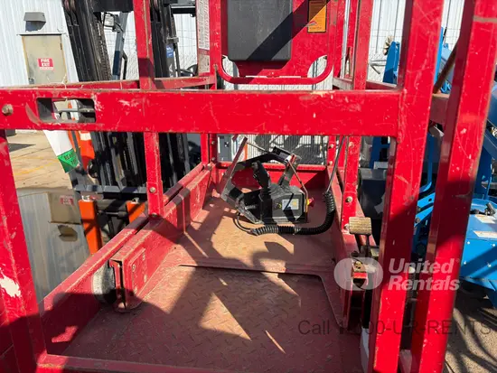 2019 MEC MICRO 19 Scissor Lift