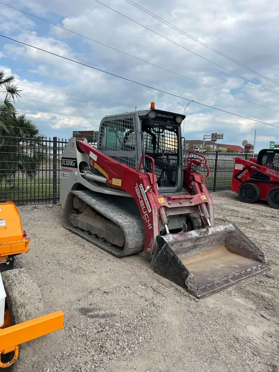 2021 Takeuchi TL12R2-CR Track Loader