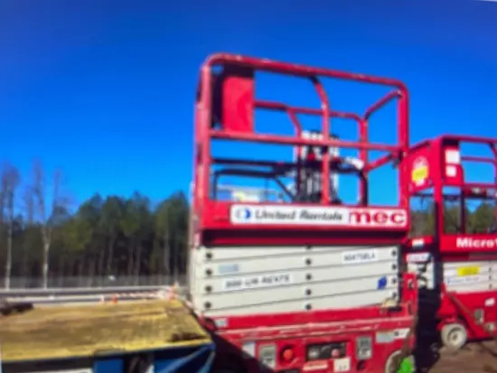 2018 MEC MICRO 19 Scissor Lift