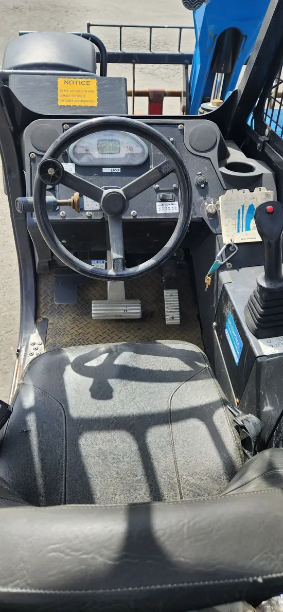 2017 Genie GTH-844 Forklift
