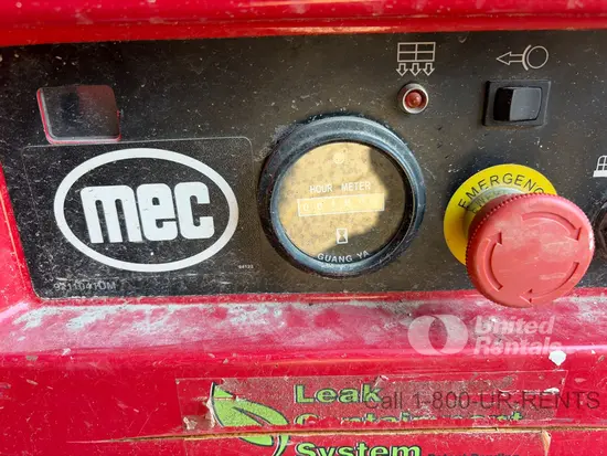 2019 MEC MICRO 19 Scissor Lift