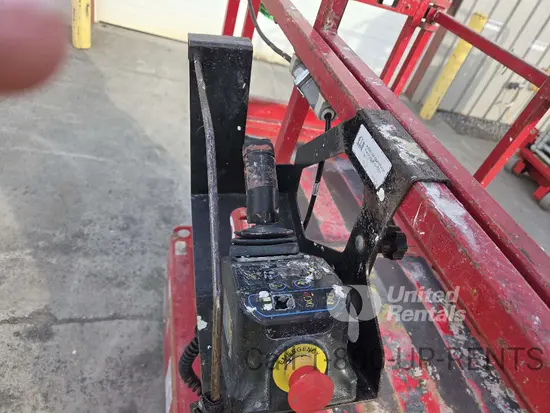 2018 MEC MICRO 19 Scissor Lift