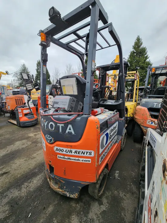 2019 Toyota 8FBCU25 Warehouse Forklift