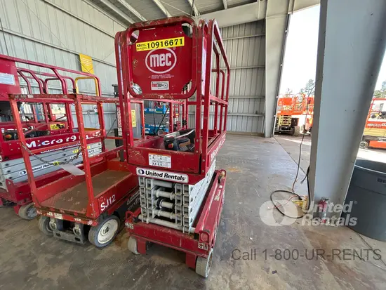 2019 MEC MICRO 19 Scissor Lift