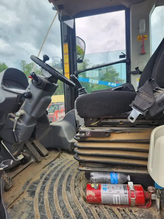 2019 HITACHI 2.8BKT JRB416 Attachment