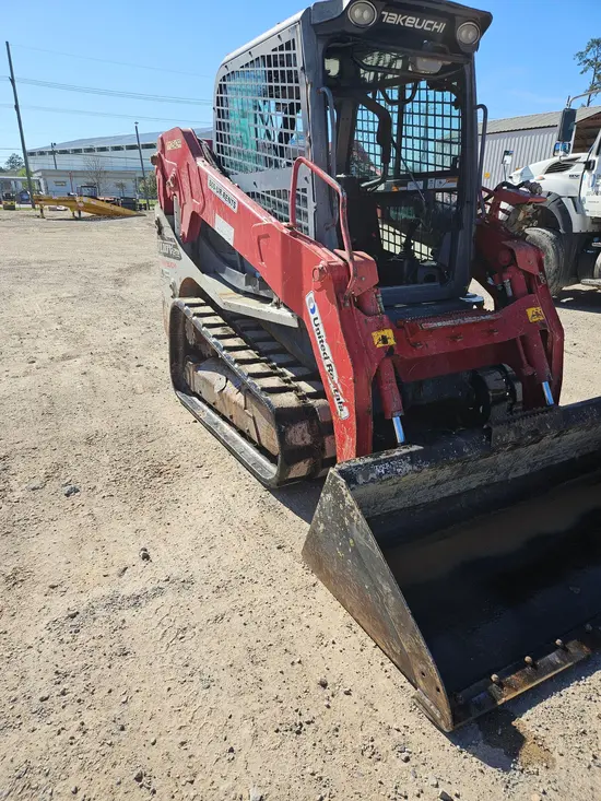 2021 Takeuchi TL10V2-CR Track Loader