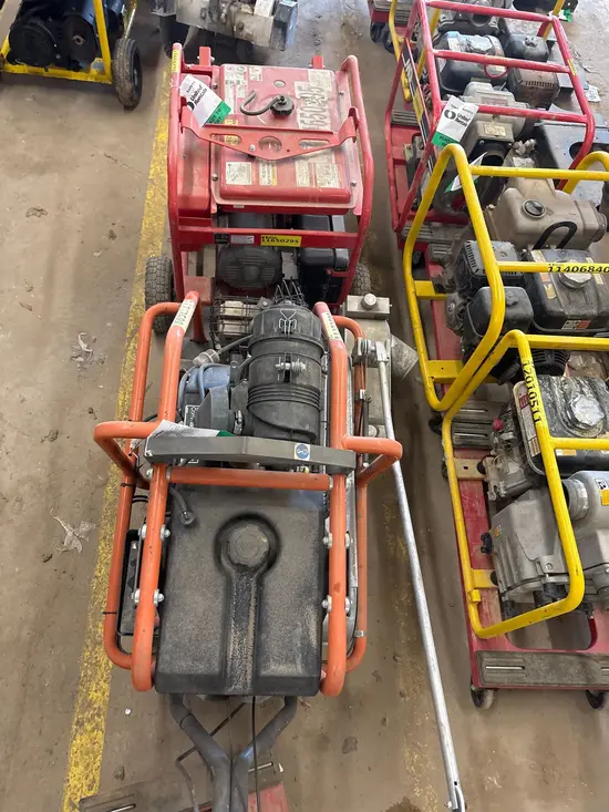 2022 Husqvarna SOFF CUT 4000 Street Saw/Blade