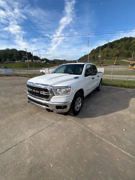 2023 Dodge 1500CREWBHNG4WD Truck