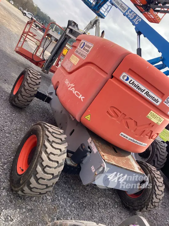 2017 Skyjack SJ46AJ Articulating Boom Lift