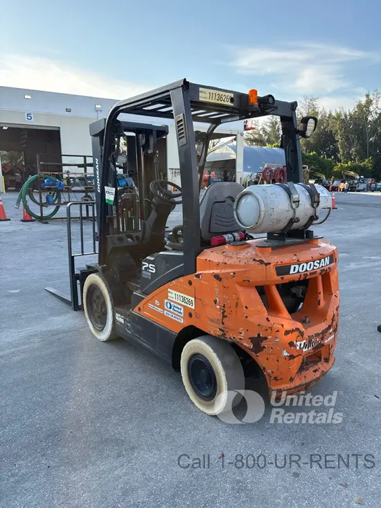 2020 Doosan G25N-7LP Warehouse Forklift