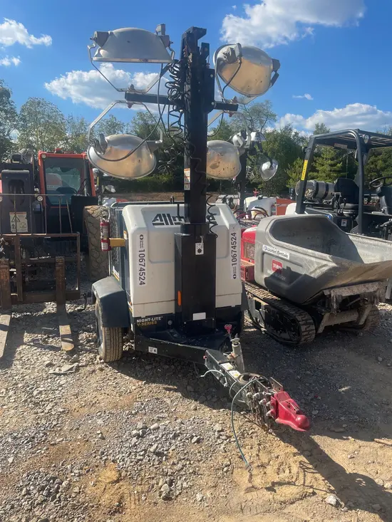 2017 Allmand NIGHT-LITE PRO Portable Light Tower