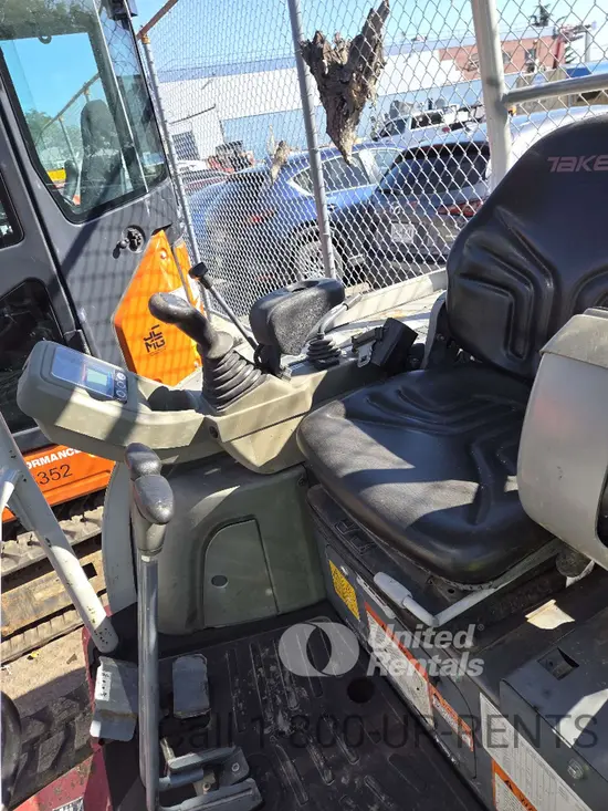 2021 Takeuchi TB225R Mini Excavator