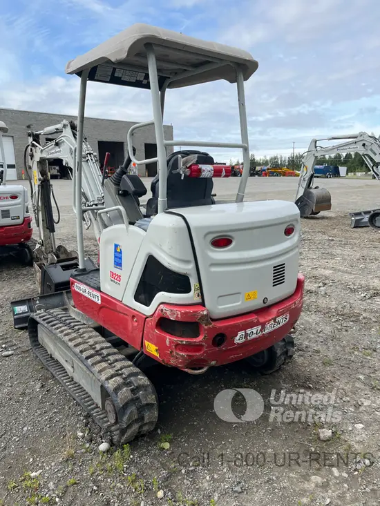 2021 Takeuchi TB225R Mini Excavator
