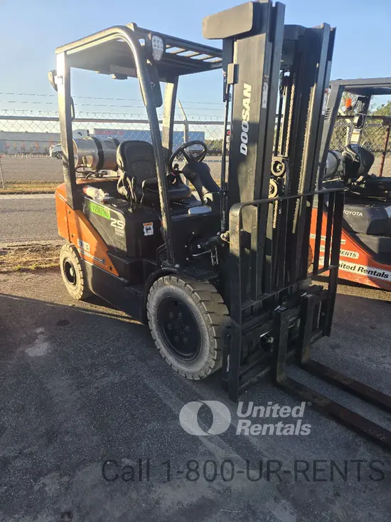 2022 Doosan G25E-7DF Warehouse Forklift