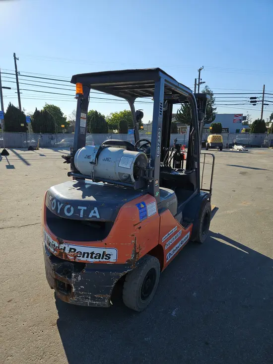 2019 Toyota 8FGU25 Warehouse Forklift