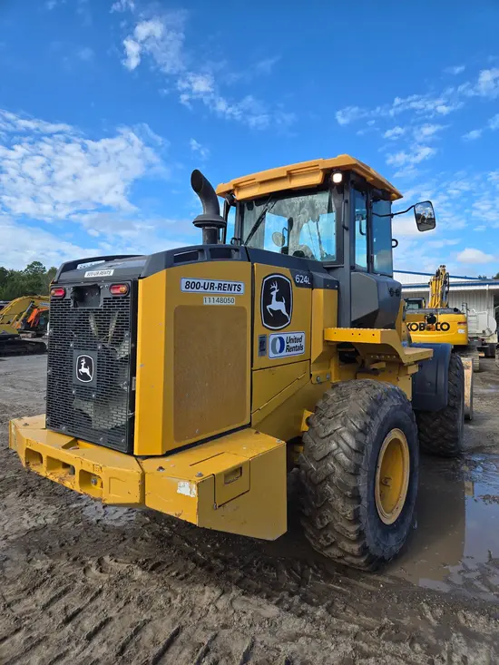 2021 John Deere 624L Wheel Loader