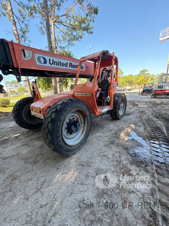 2018 SKYTRAK 6042 Forklift