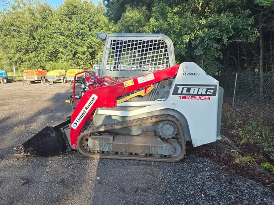 2021 Takeuchi TL8R2R Track Loader