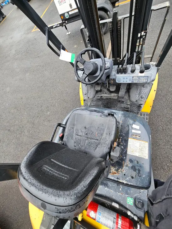2019 Komatsu FG25T-16 Warehouse Forklift
