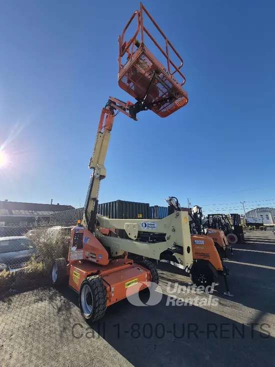 2017 JLG E450AJ Articulating Boom Lift
