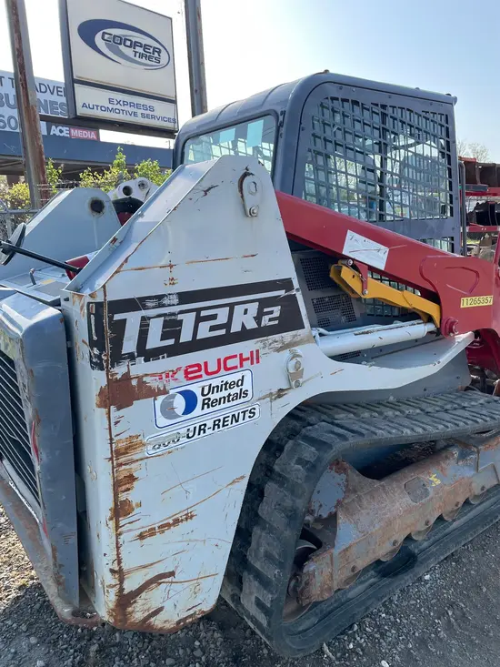 2021 Takeuchi TL12R2-CR Track Loader