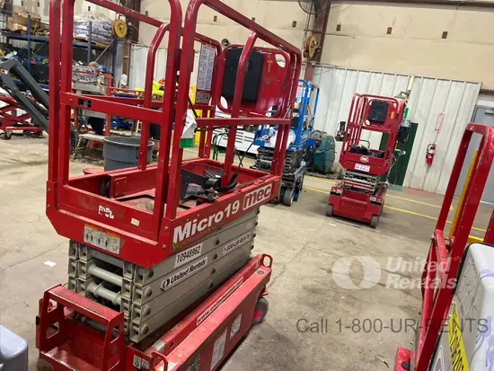 2019 MEC MICRO 19 Scissor Lift