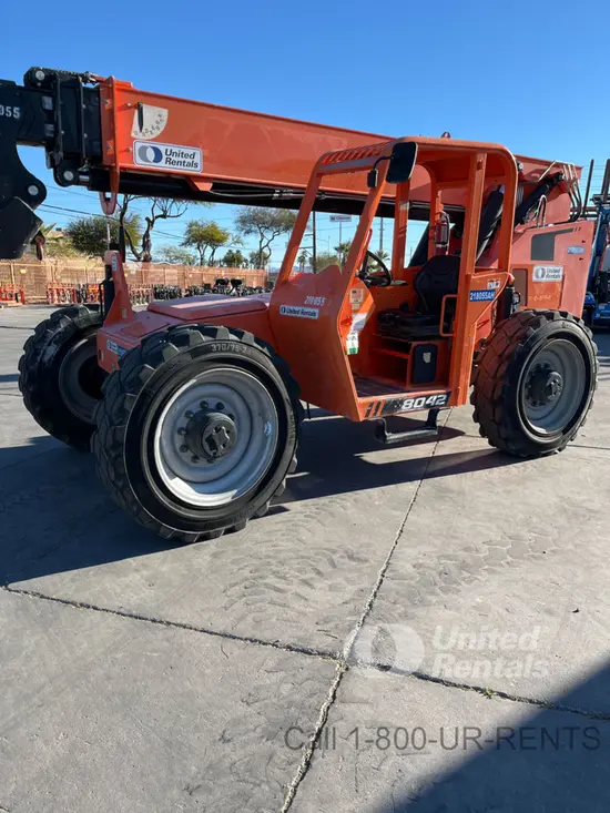 2019 SKYTRAK 8042 Forklift