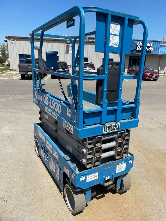 2018 Genie GS-1930 Scissor Lift