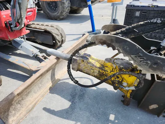 2021 Epiroc SB 452 Attachment