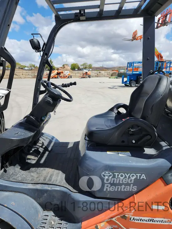 2019 Toyota 8FGU25 Warehouse Forklift