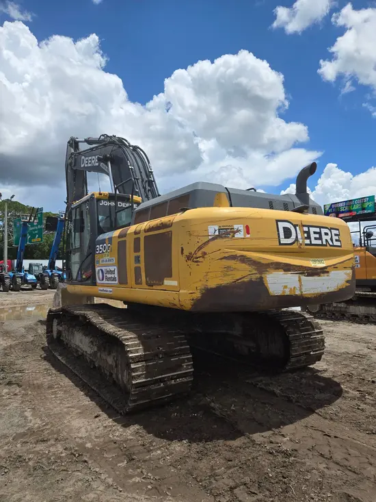2019 John Deere 350G Excavator