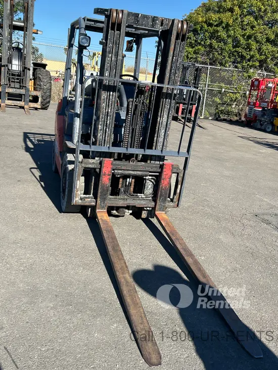 2018 Toyota 8FGU25 Warehouse Forklift