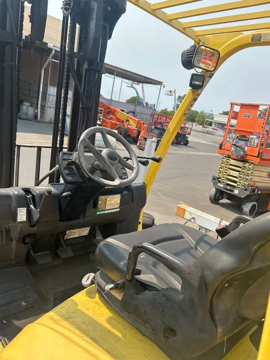 2014 HYSTER H80FT Warehouse Forklift