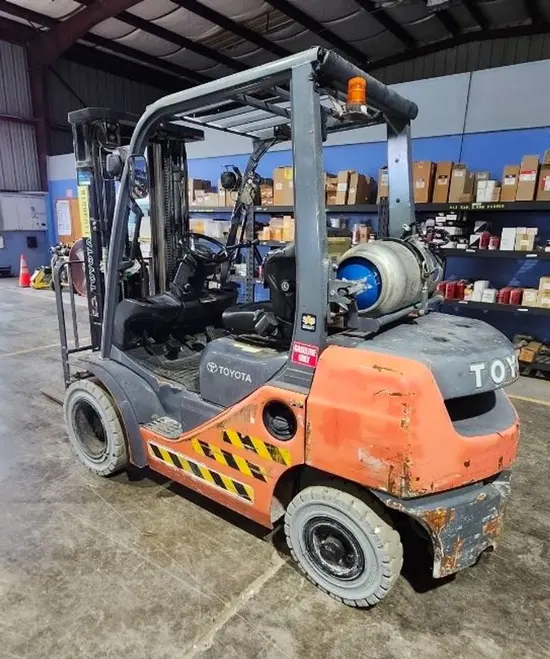 2019 Toyota 8FGU25 Warehouse Forklift
