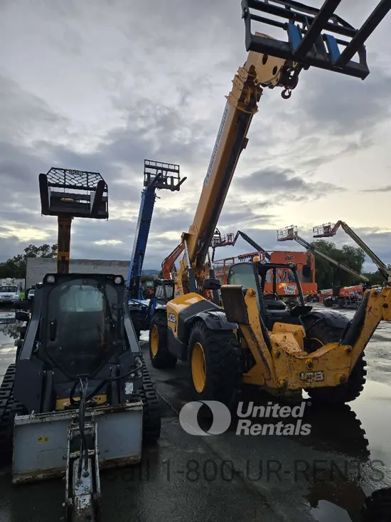 2019 JCB 512-56 Forklift
