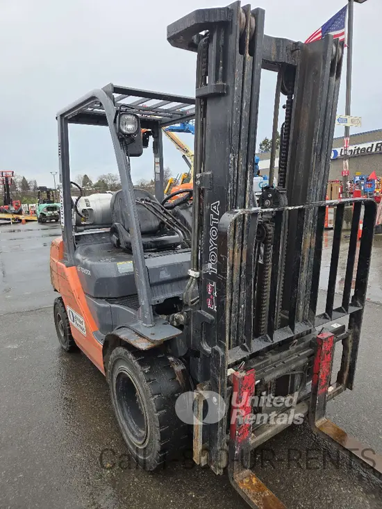 2020 Toyota 8FGU25 Warehouse Forklift