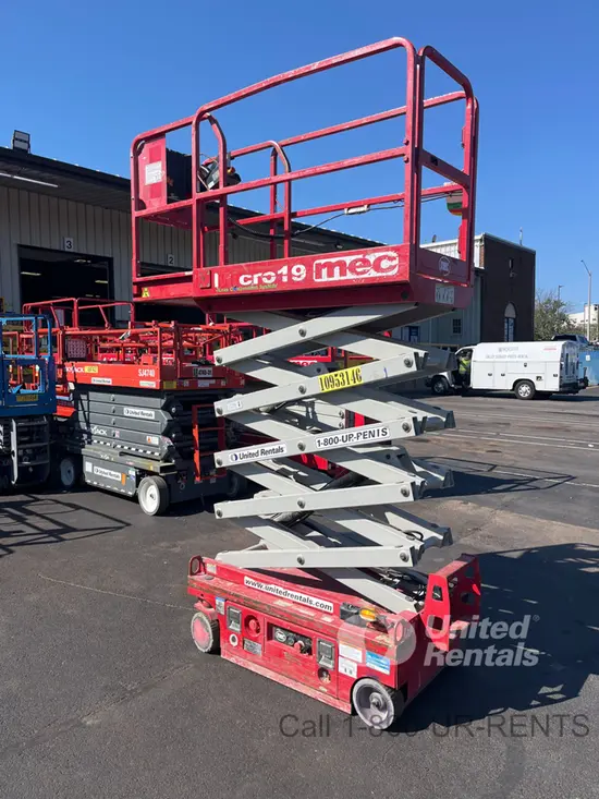 2019 MEC MICRO 19 Scissor Lift