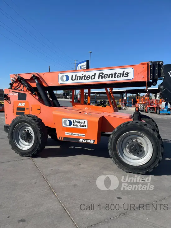 2018 SKYTRAK 8042 Forklift