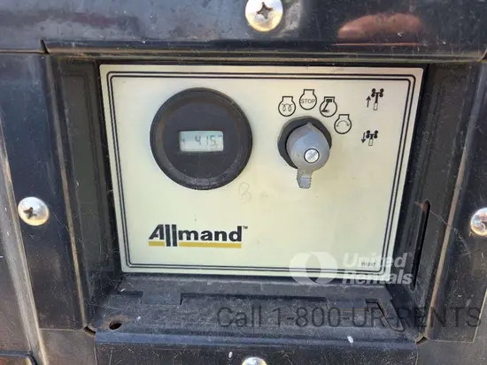 2019 Allmand NLV-ML3EC Portable Work Light