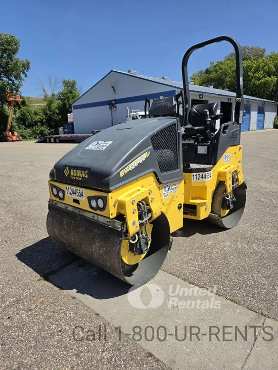 2021 BOMAG BW120SL-5 Double Drum Roller