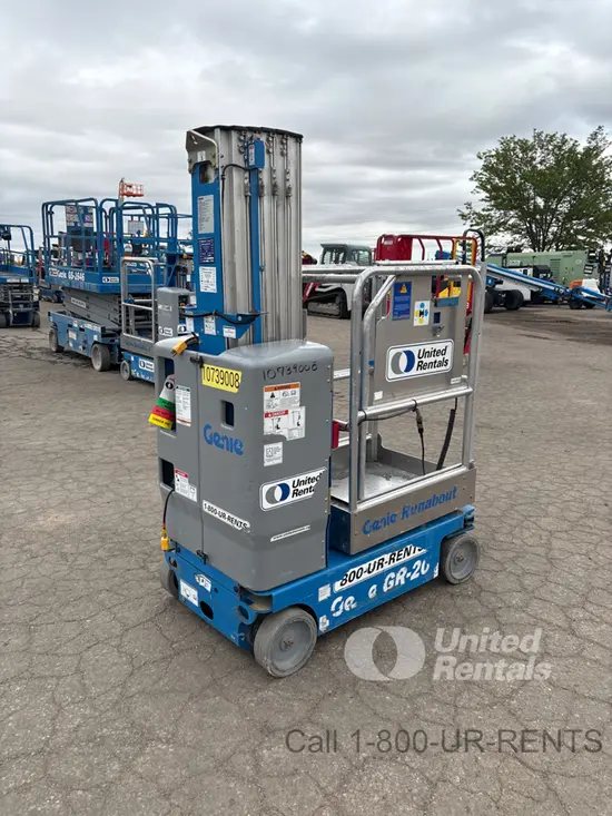 2018 Genie GR-20 Self-Propelled One-Person Lift
