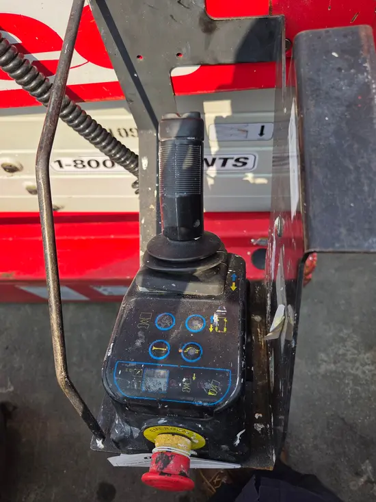 2019 MEC MICRO 19 Scissor Lift