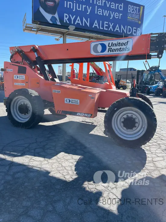 2019 SKYTRAK 8042 Forklift