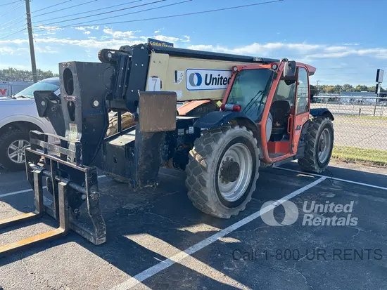 2019 JLG 1055 Forklift