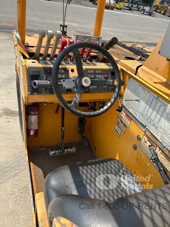 2013 Broderson IC-80-3J