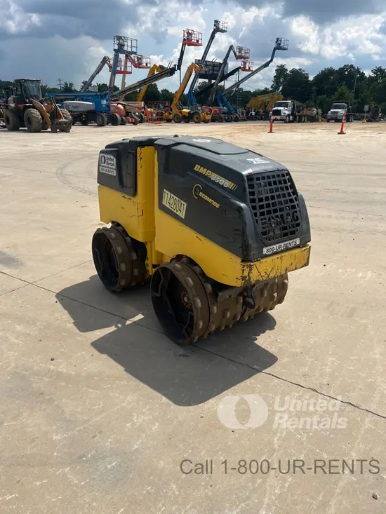 2022 BOMAG BMP8500 Double Drum Roller