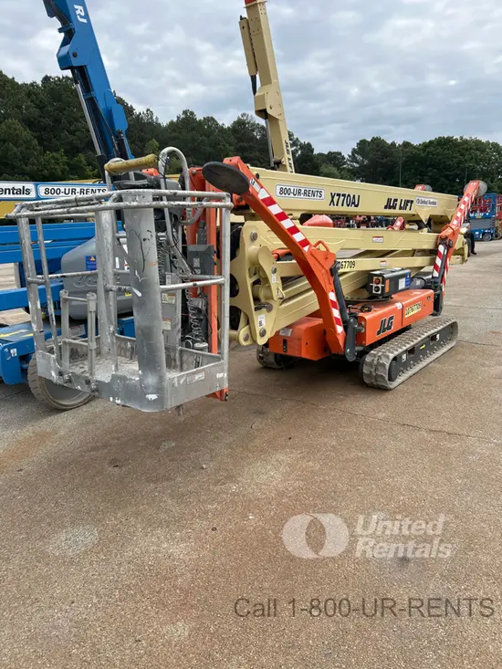 2018 JLG X770AJ Atrium Lift